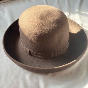 Chic Tan Women's Hat